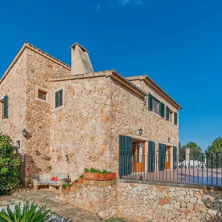 Villa Son Huguet *