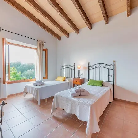 Son Huguet Villa