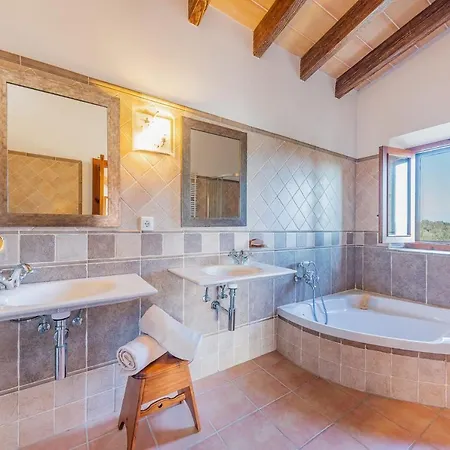 Son Huguet Villa Ariany